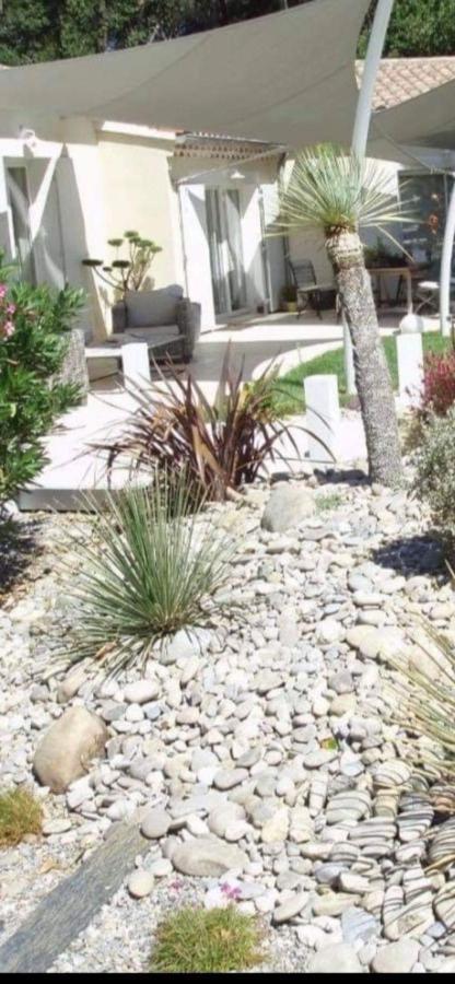הוילה Saumane-de-Vaucluse … Et La Fourmi מראה חיצוני תמונה